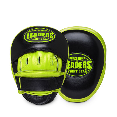 Лапы тренерские LEADERS CURVED BK/GN